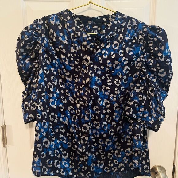 GAP Puff Sleeve Animal Print Blouse - Picture 6 of 12